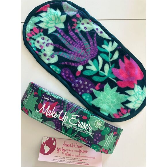 New! Makeup Eraser - Picture 1 of 1